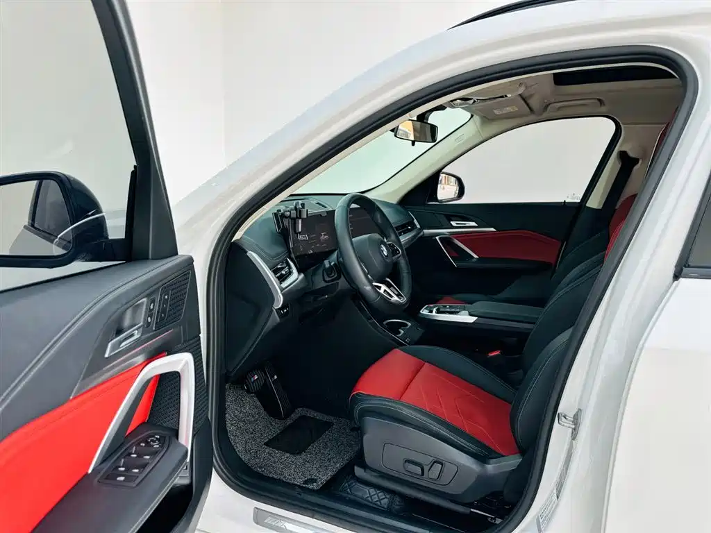 BMW X1 2023 — фото 13