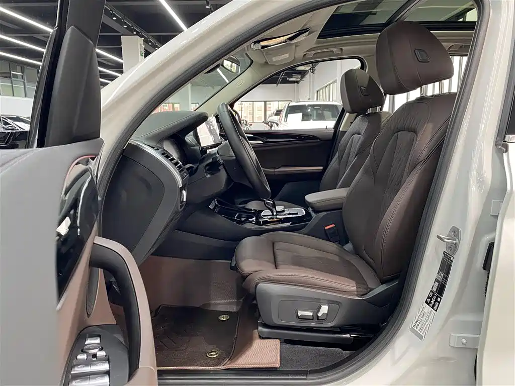 BMW X3 2022 — фото 11