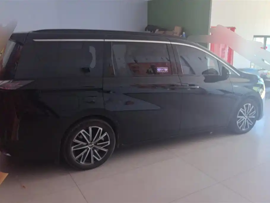GAC Motor E8 PHEV 2024