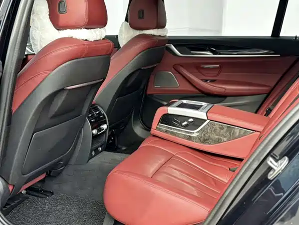 BMW 5 Series 2019