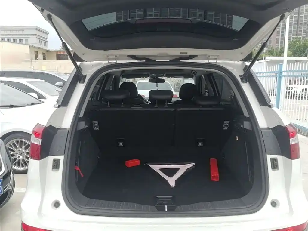 Haval H6 Coupe 2017 — фото 19