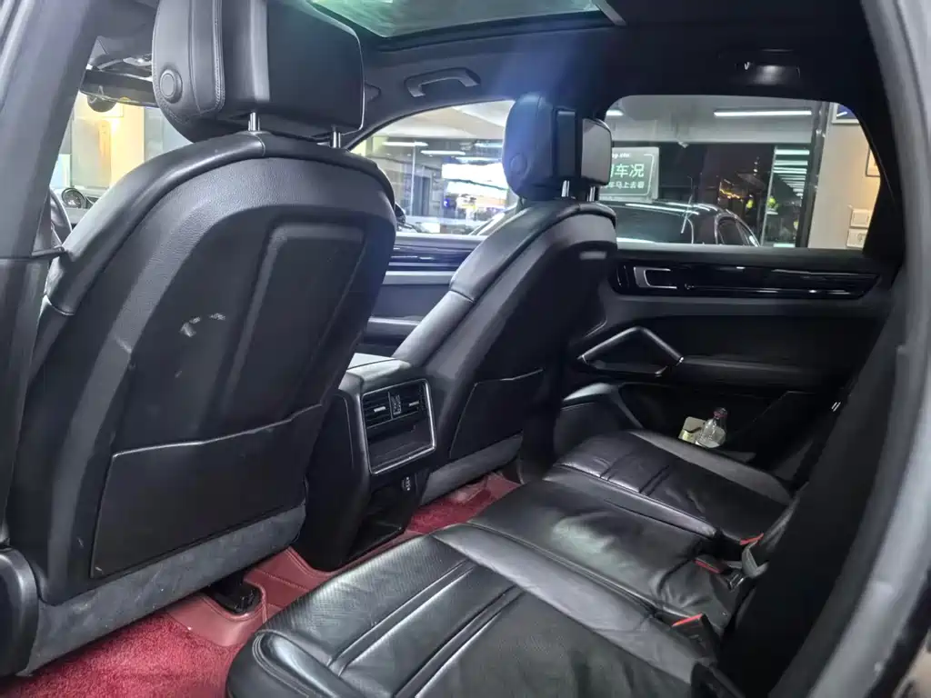 Porsche Cayenne 2018