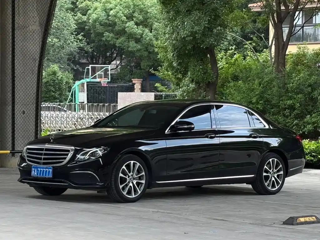 Mercedes-Benz E-Class 2018