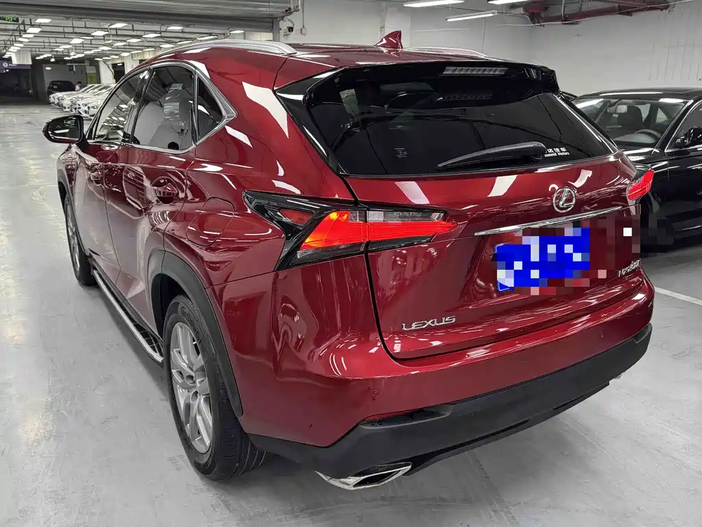 Lexus NX 2015