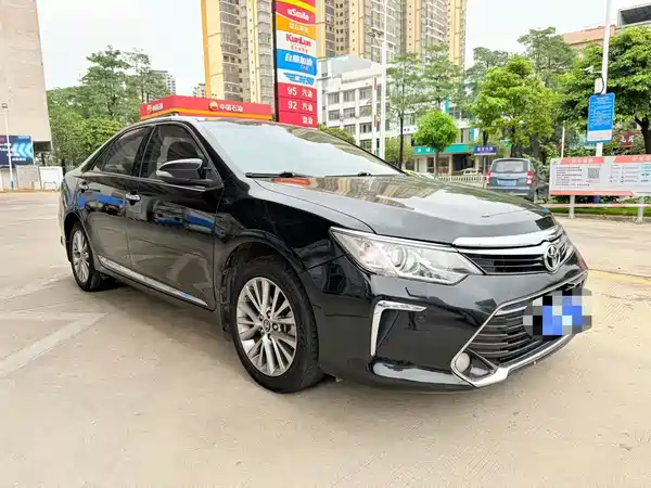 Toyota Camry 2016