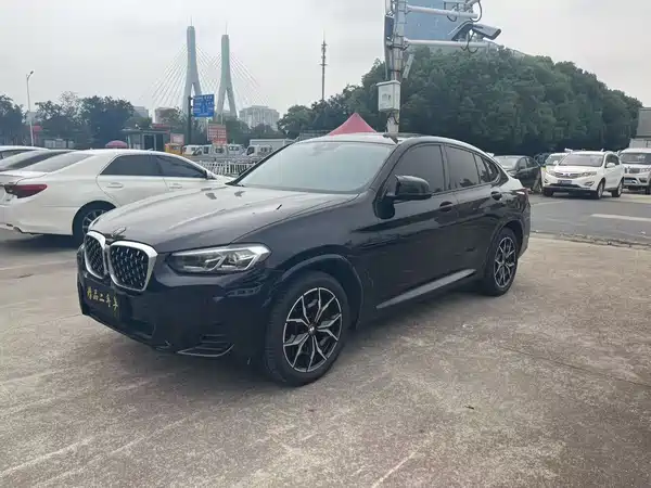 BMW X4 2022