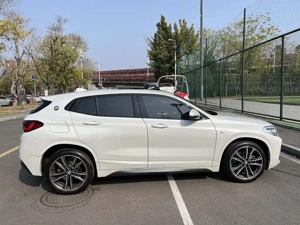 BMW X2 2021 — фото 3