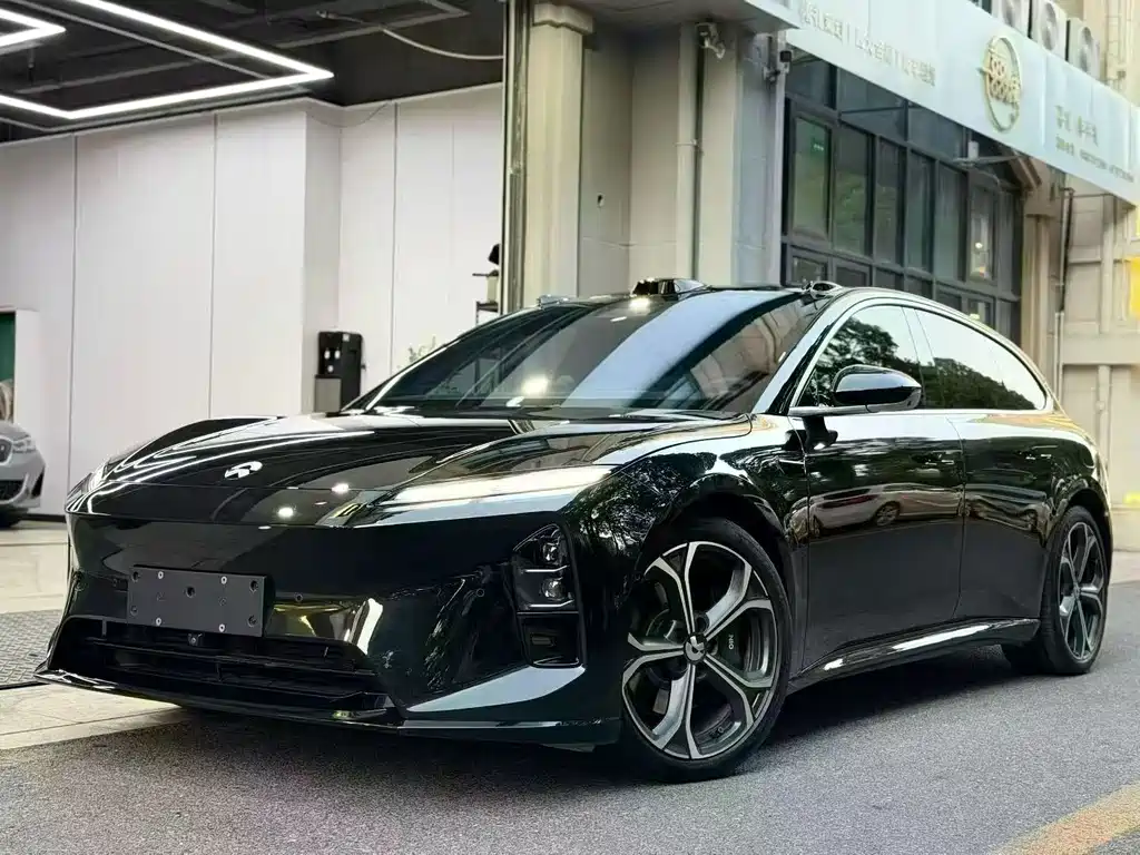 NIO ET5T 2024