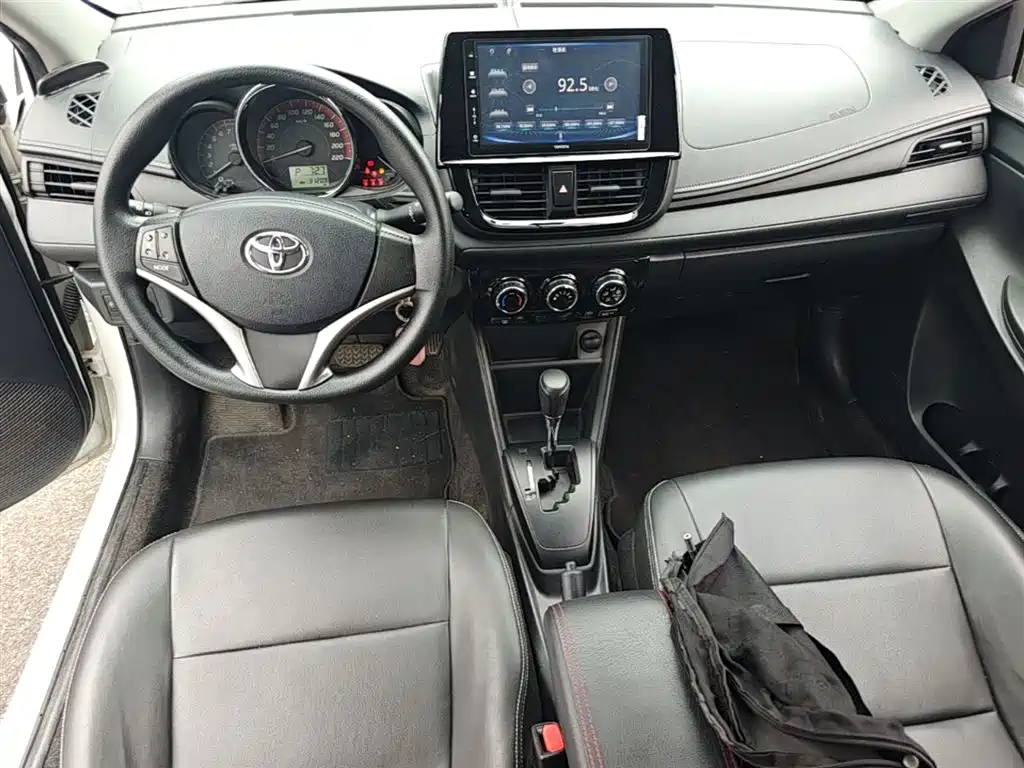 Toyota Vios FS 2022 — фото 10