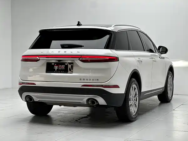 Lincoln Corsair 2020