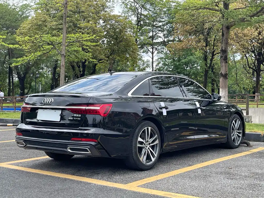 Audi A6L 2019 — фото 4