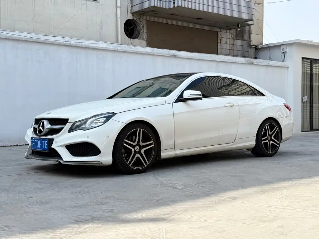 Mercedes-Benz E-Class 2014 — фото 1