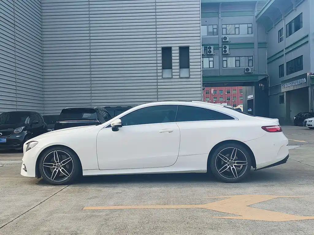 Mercedes-Benz E-Class 2019