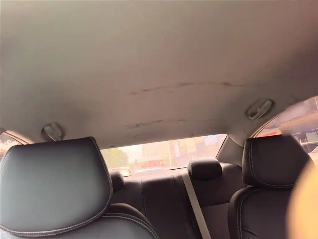 Hyundai Verna 2017 — фото 18
