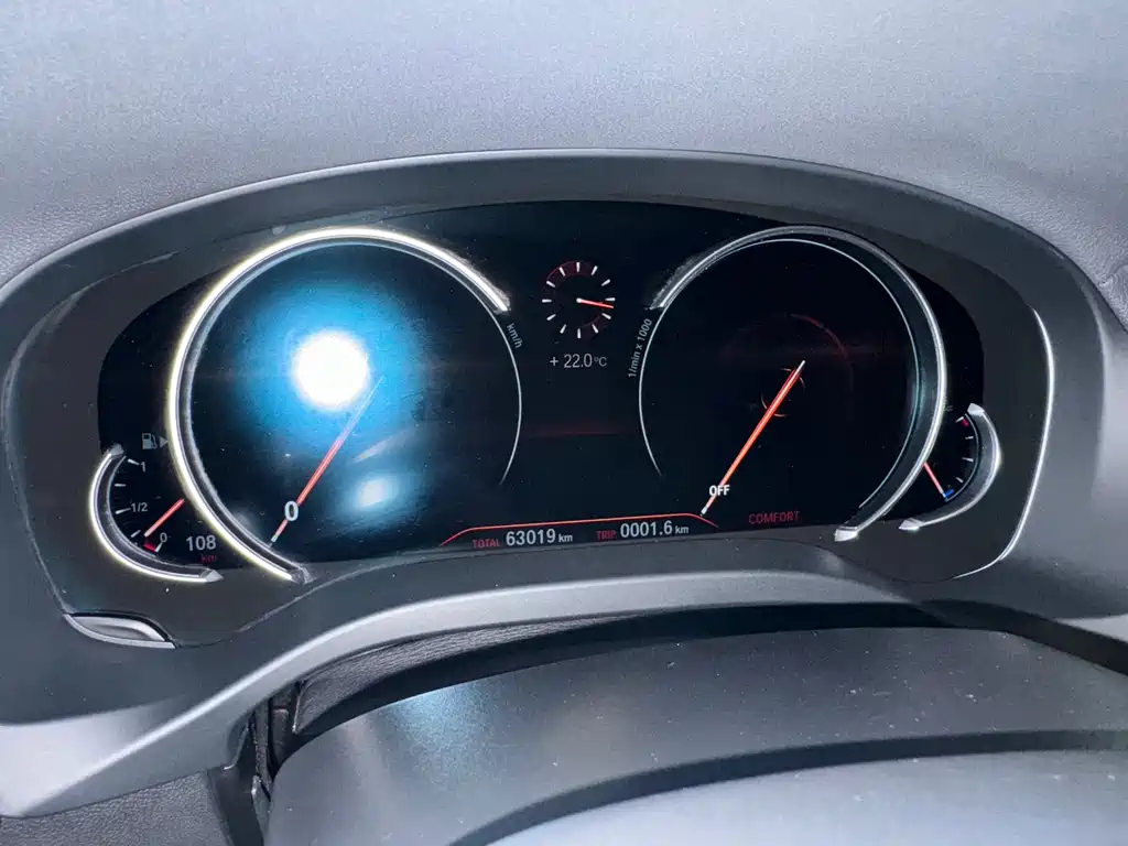 BMW X4 2019 — фото 14