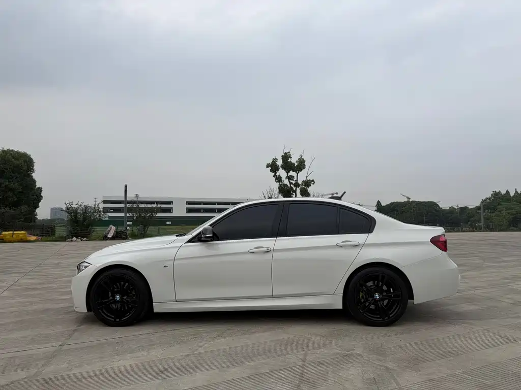 BMW 3 Series 2019