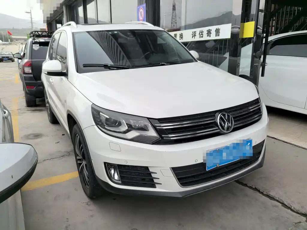 Volkswagen Tiguan 2015