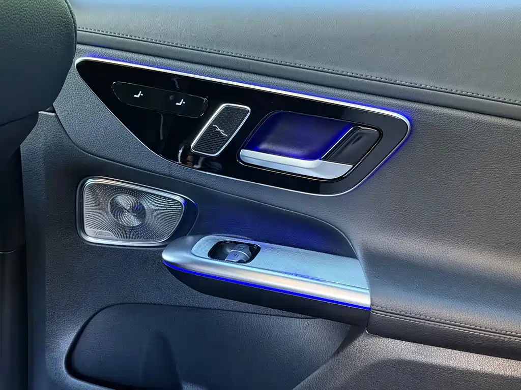 Mercedes-Benz GLC 2023 — фото 25
