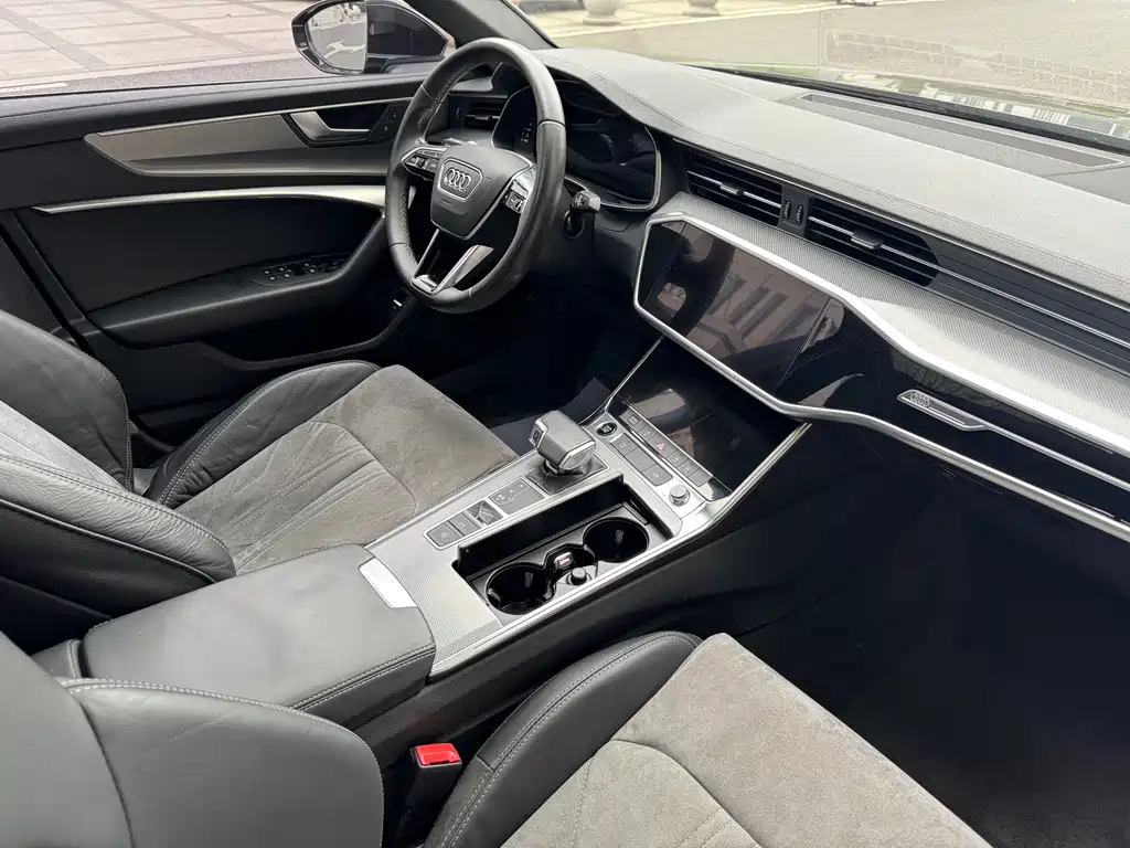Audi A6L 2021 — фото 20