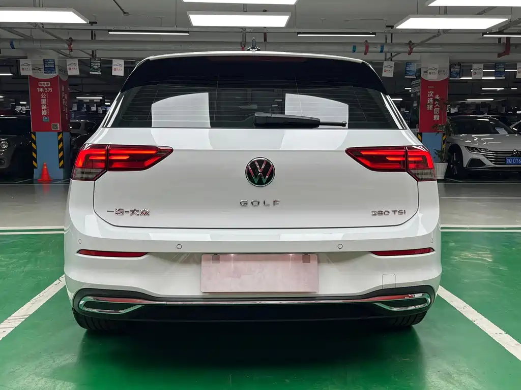 Volkswagen Golf 2022