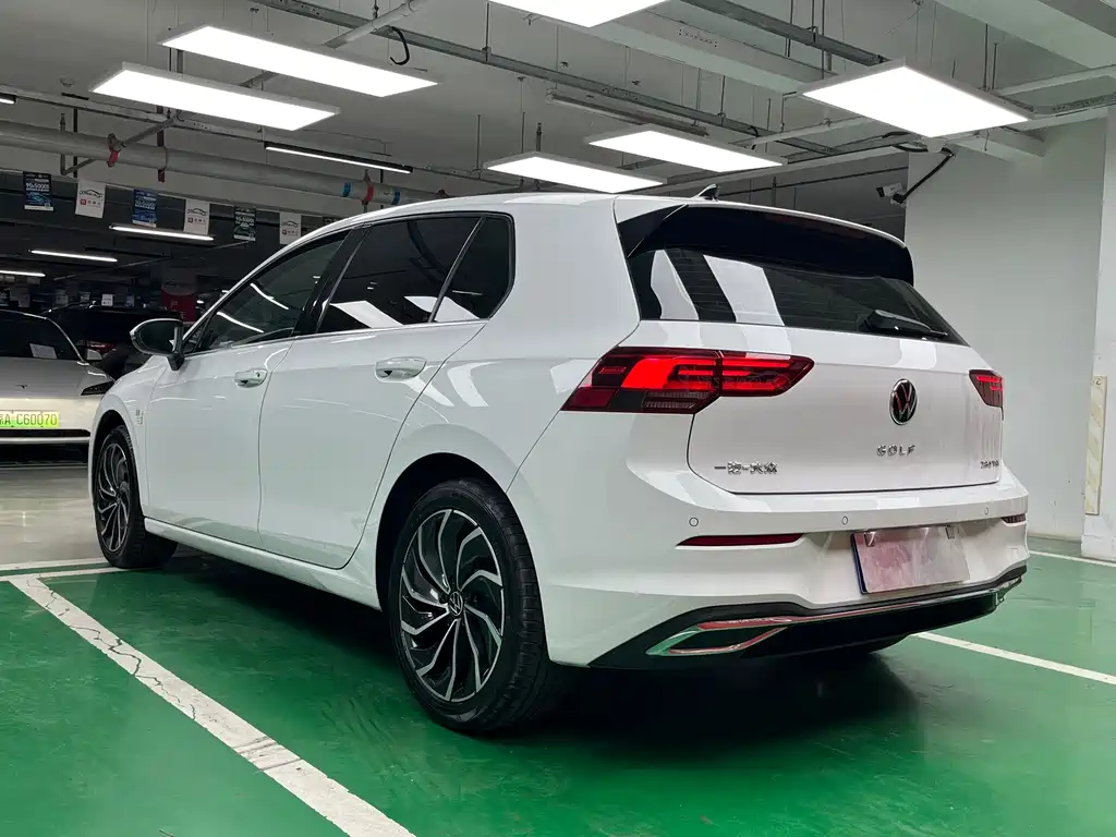 Volkswagen Golf 2022