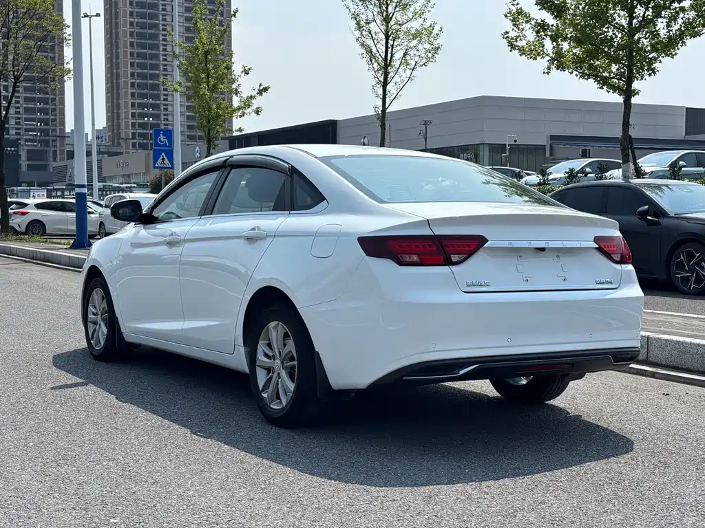 Geely Emgrand GL 2021 — фото 5