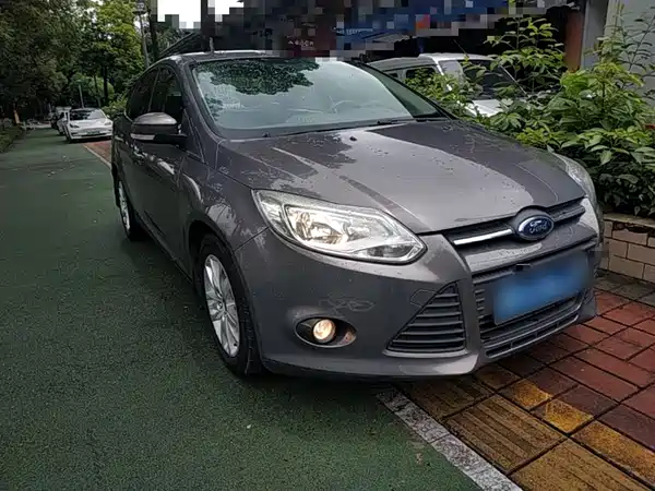 Ford Focus 2012