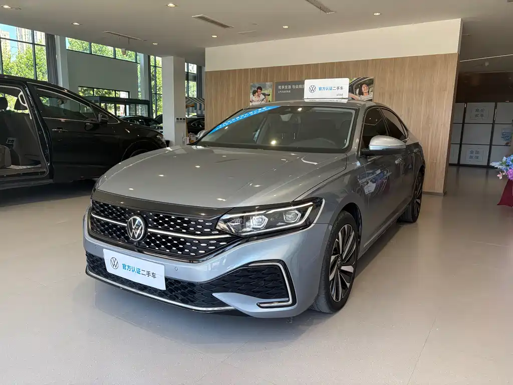 Volkswagen Passat 2021