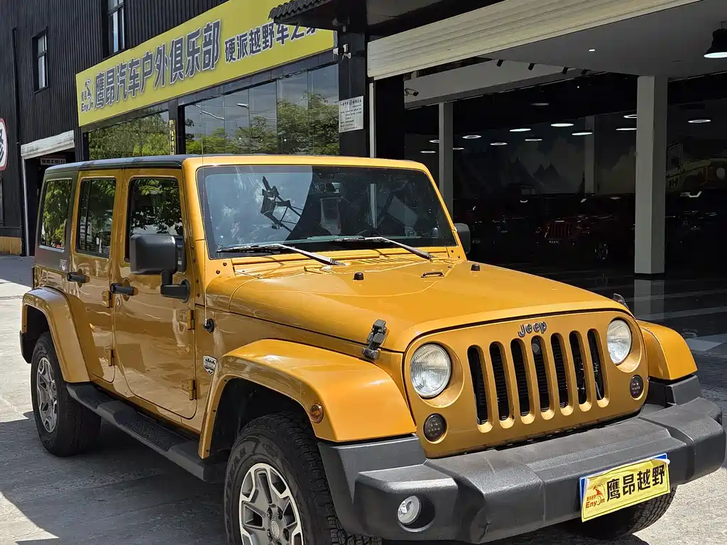 Jeep Wrangler 2015