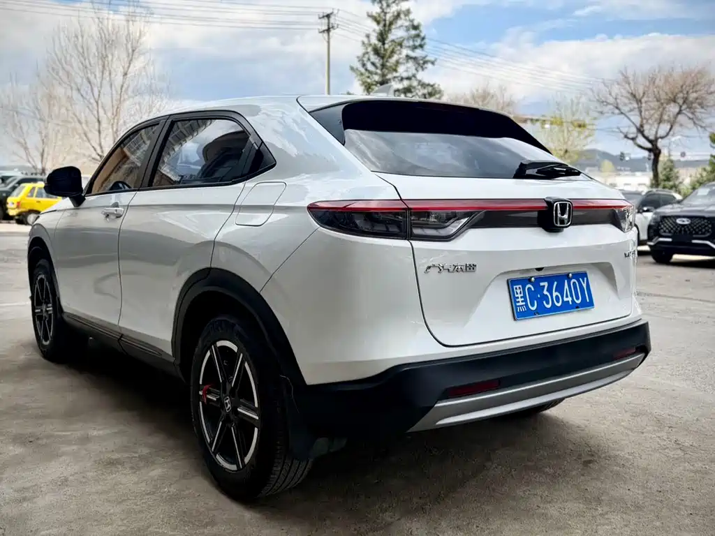 Honda Vezel 2023 — фото 4