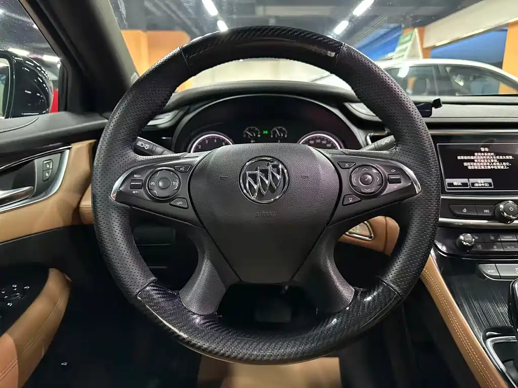 Buick LaCrosse 2016 — фото 10