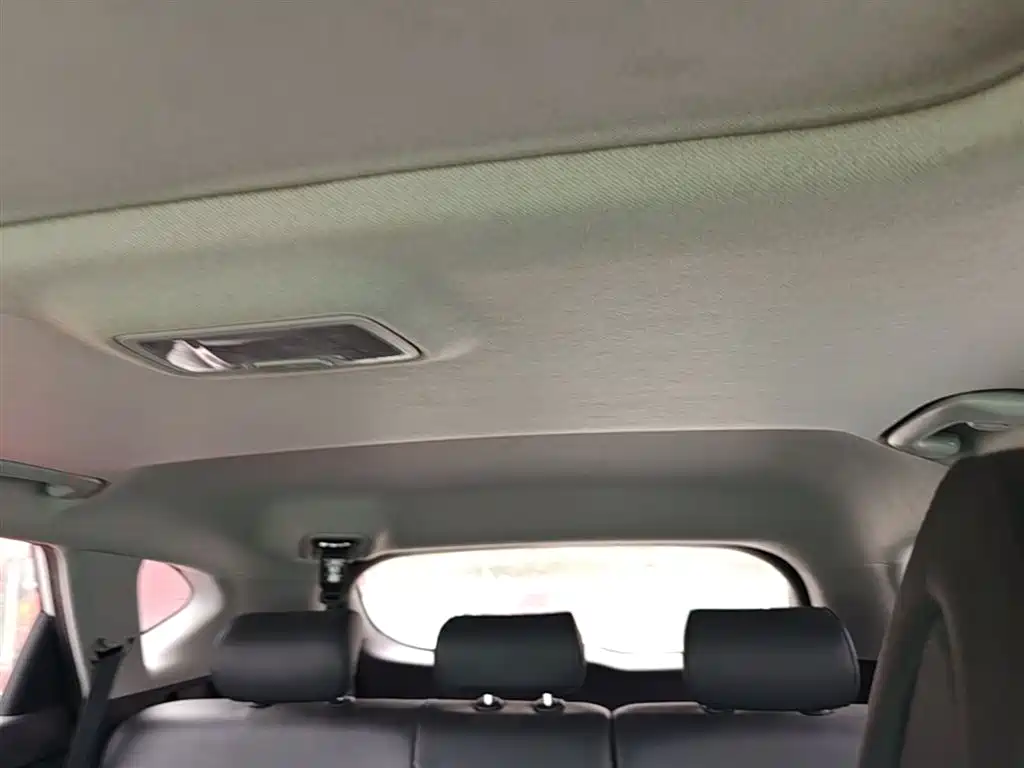 Hyundai Tucson 2017 — фото 25