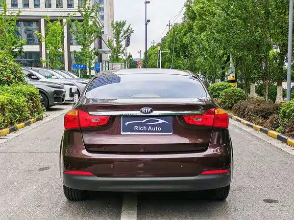 Kia K3 2013