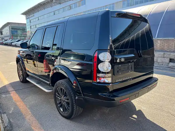 Land Rover Discovery 2016
