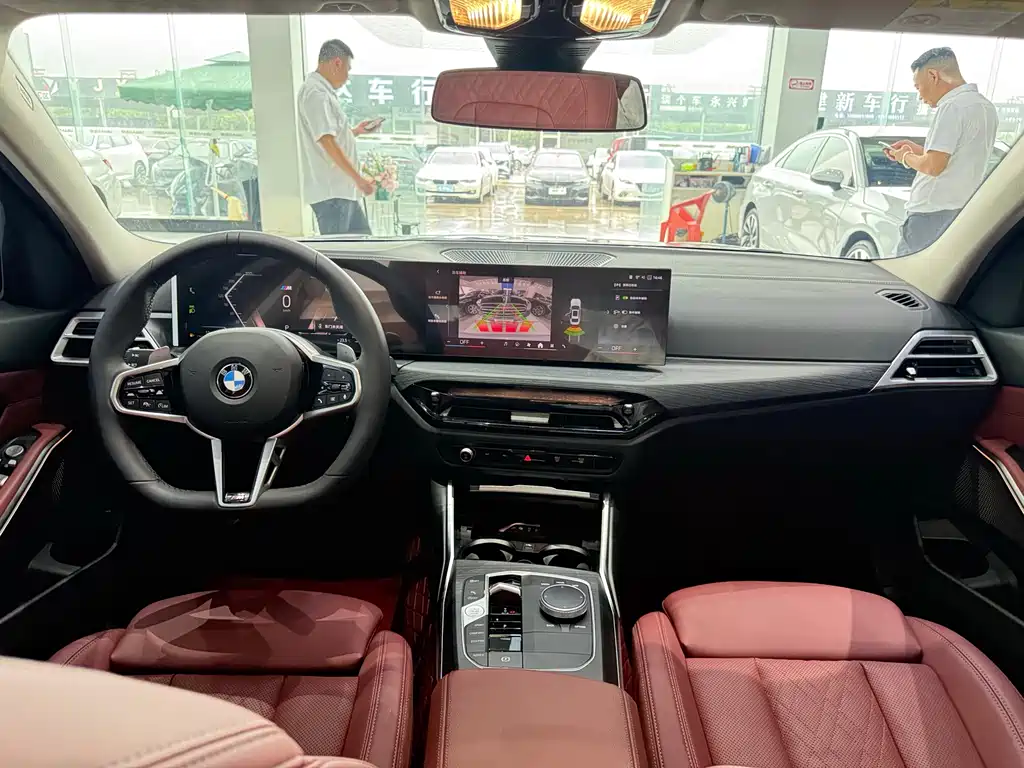 BMW 3 Series 2025