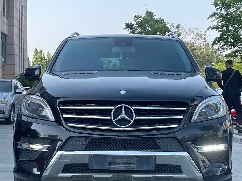 Mercedes-Benz M-Class 2013 — фото 2