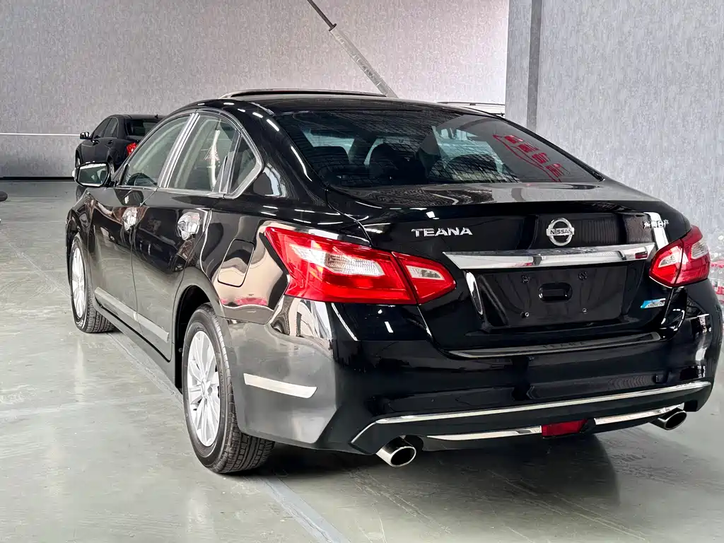 Nissan Teana 2017
