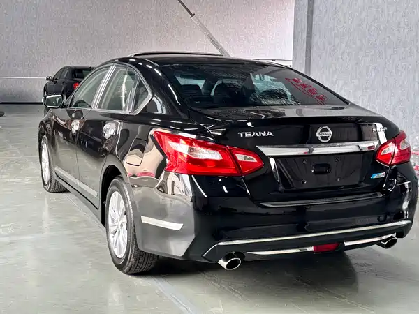 Nissan Teana 2017