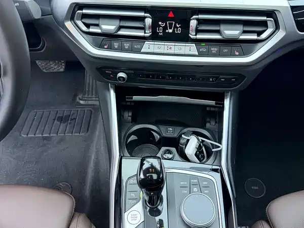 BMW 3 Series 2022