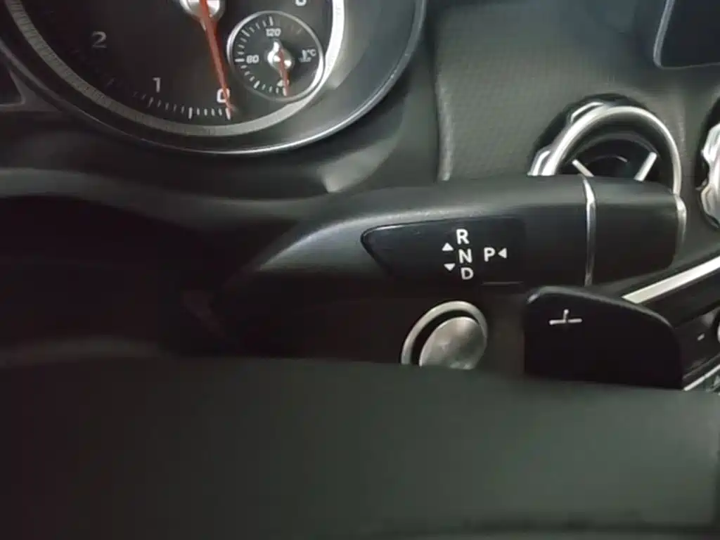 Mercedes-Benz GLA 2017 — фото 14