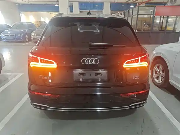 Audi Q5L 2018
