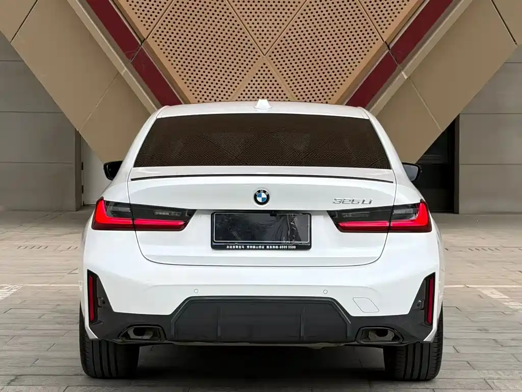 BMW 3 Series 2024