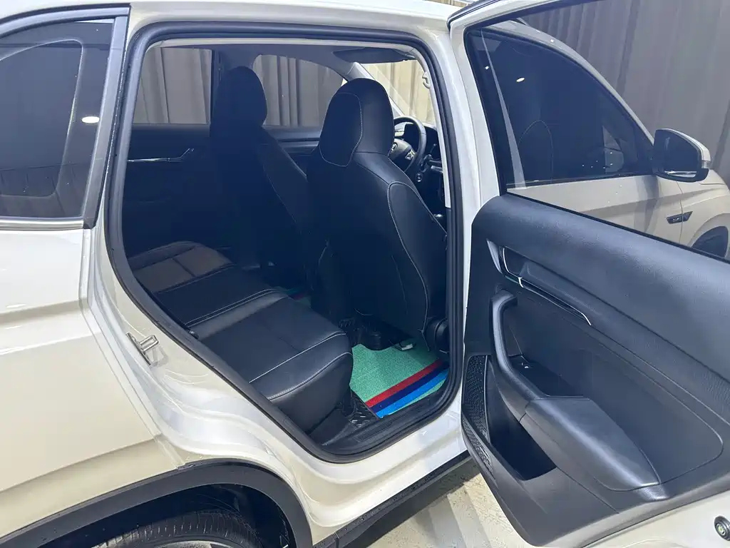 Skoda Kamiq 2023 — фото 17