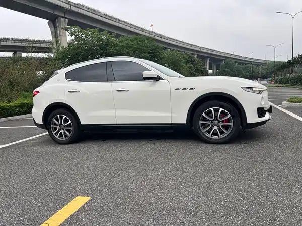 Maserati Levante 2019