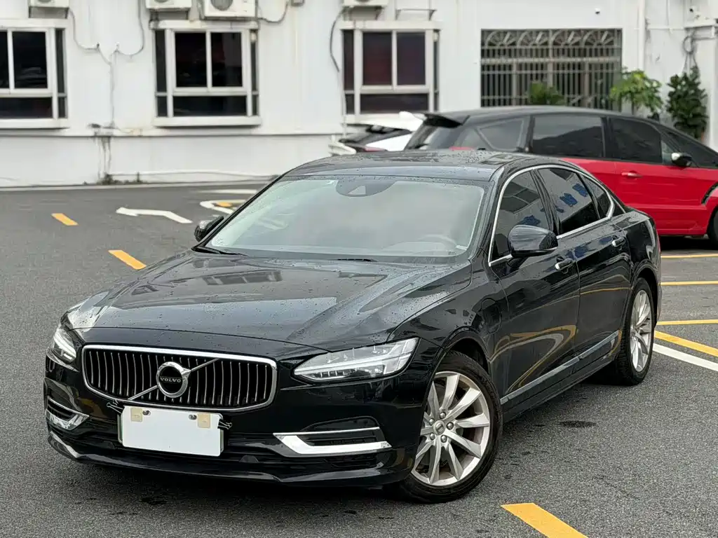 Volvo S90 PHEV 2020 — фото 15