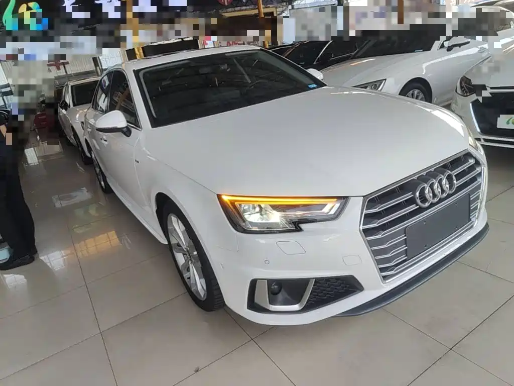 Audi A4L 2019