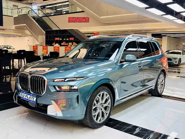 BMW X7 2022