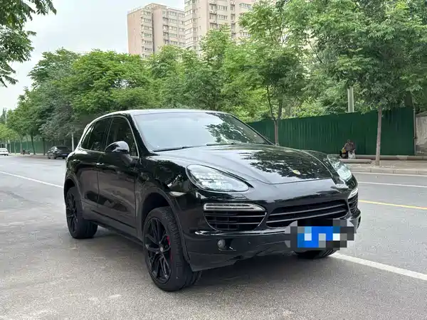 Porsche Cayenne 2013