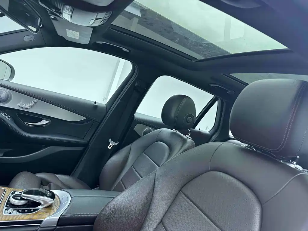 Mercedes-Benz GLC 2016