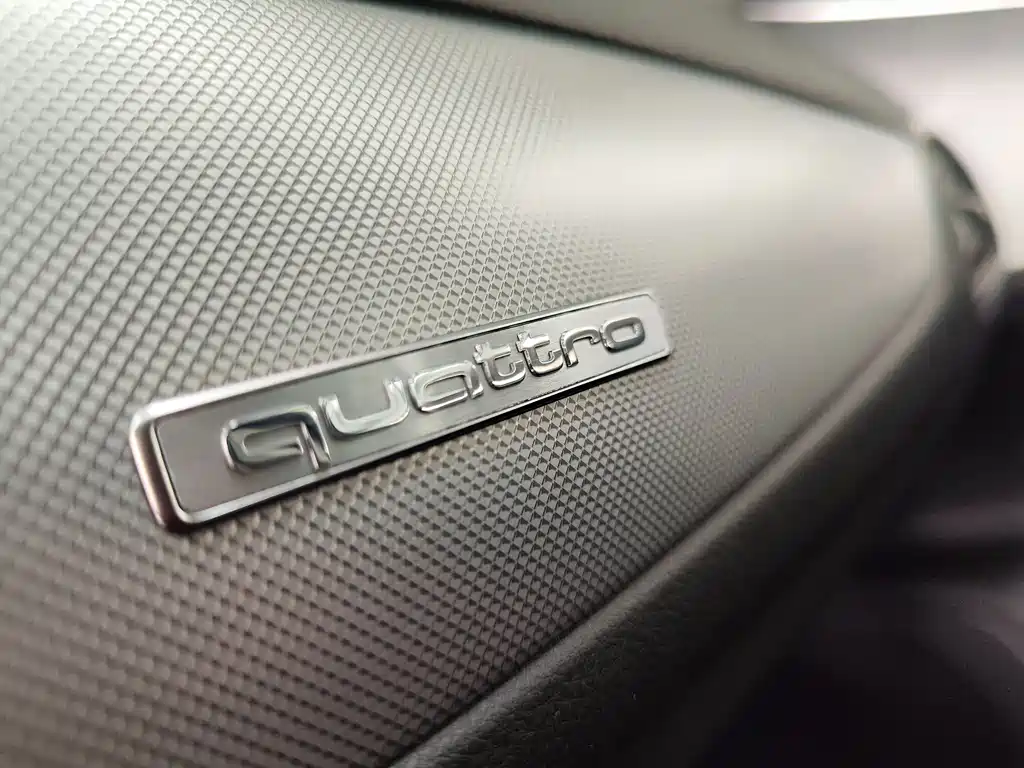 Audi A6 2017 — фото 11